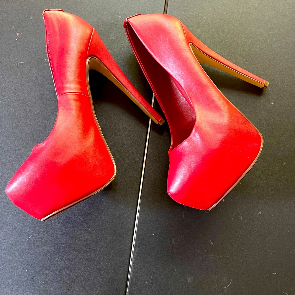 Women’s Shoes